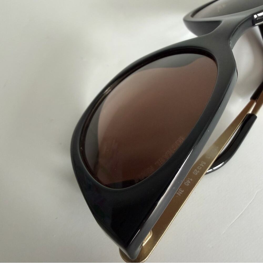 Michael Kors Cape Cod Oversized Sunglasses Black Gold - Picture 6 of 7